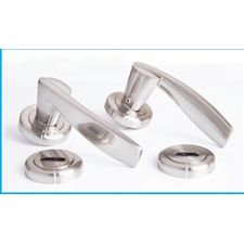 MONZA  LEVER ON ROSE SATIN CHROME DOOR SET WITH ESCHUCHEON  (COMPLETE)